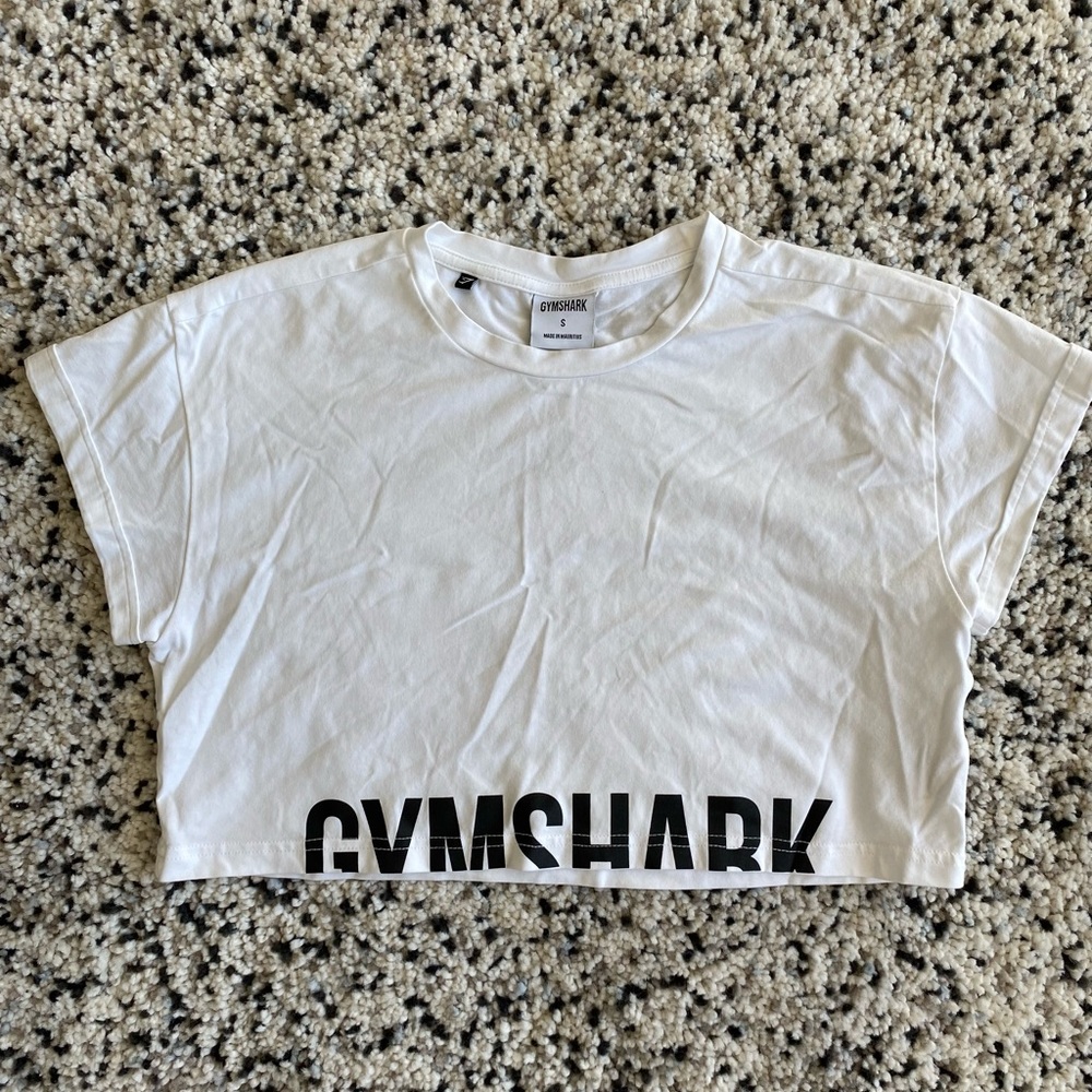 Fraction crop top
